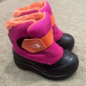 The North Face toddler snow boots